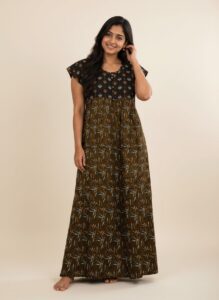 maxi nighty - black with green